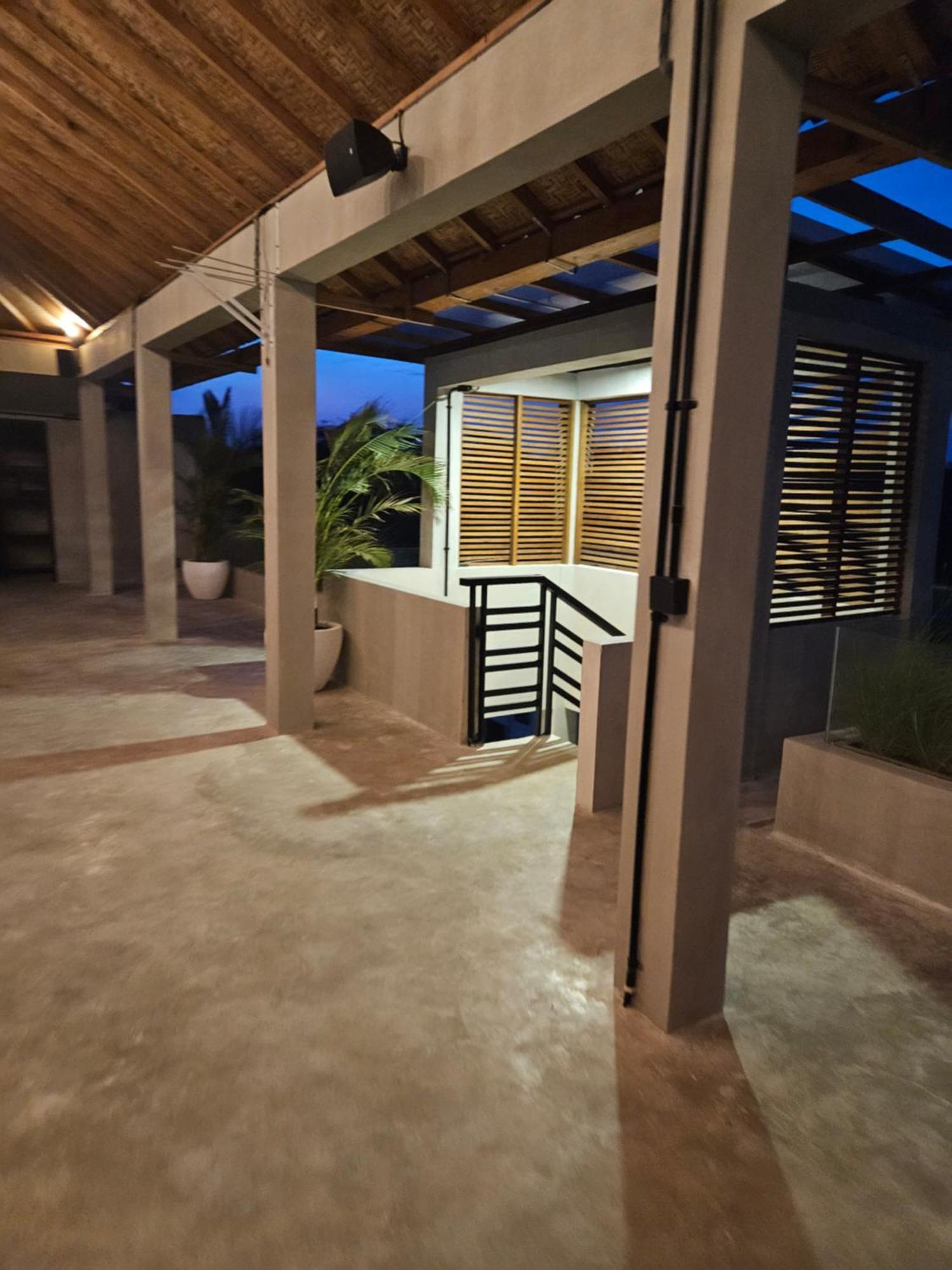 Hotel Salty Prana Retreat Center Uluwatu Zewnętrze zdjęcie